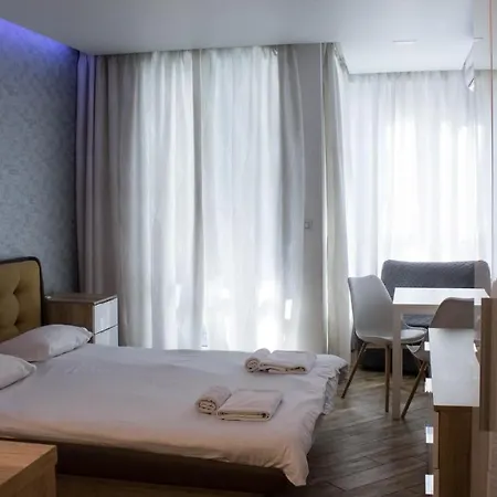 Colonel Diamond Apartment *
