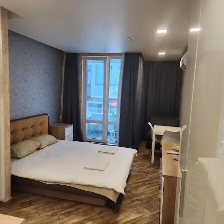 Colonel Diamond Apartman *